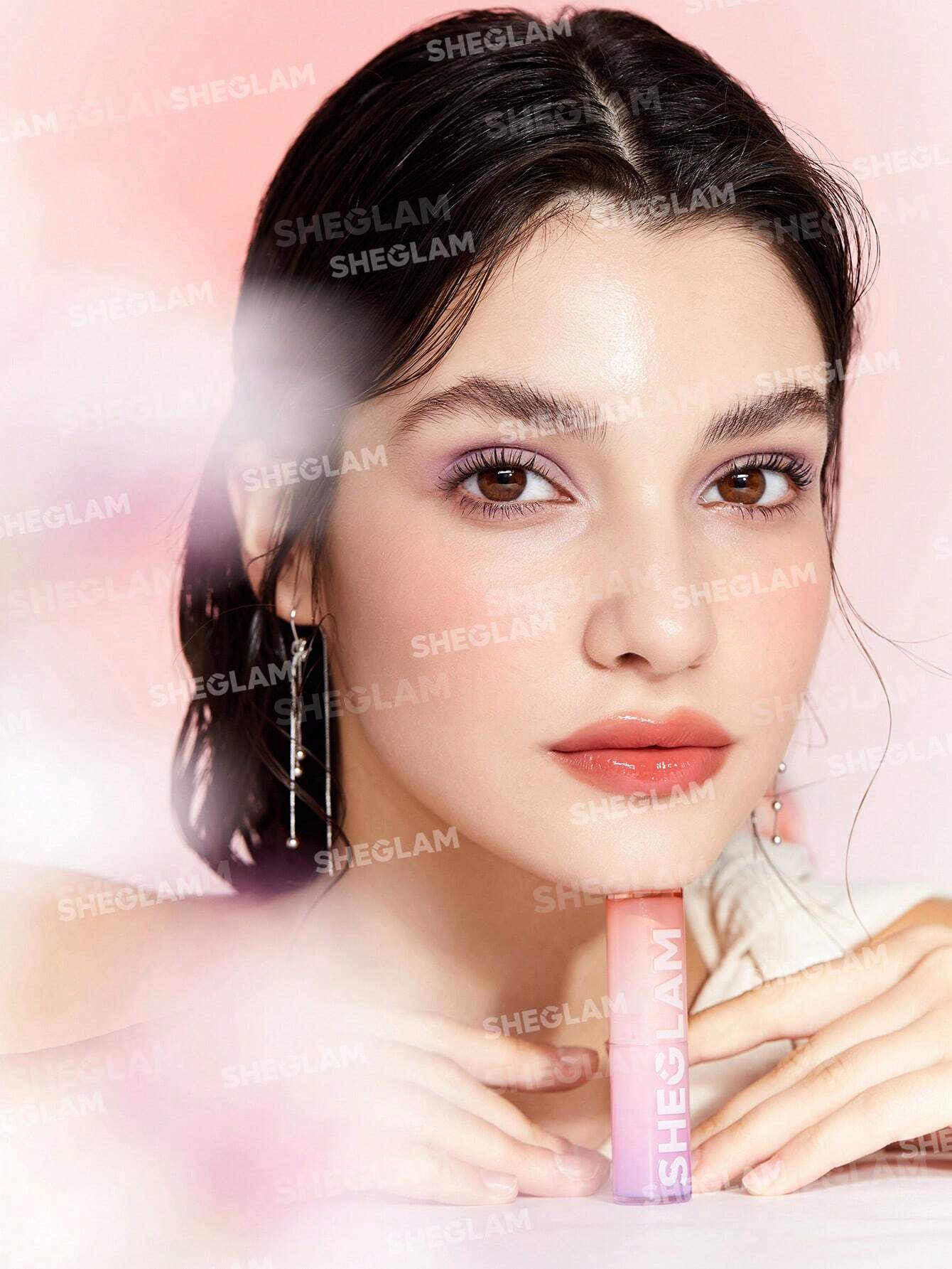 SHEGLAM Mirror Kiss High-Shine Lipstick-Plot Twist