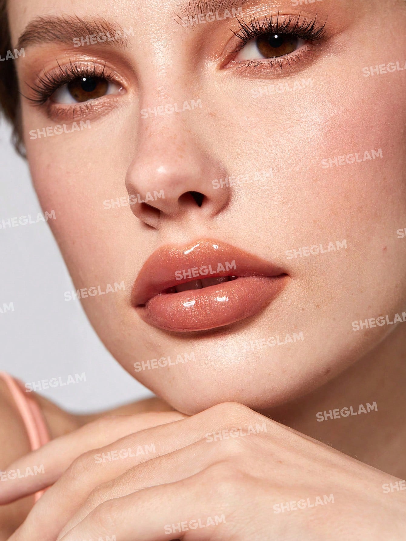 Power Bouquet Lip Gloss-Tan-Tilizing