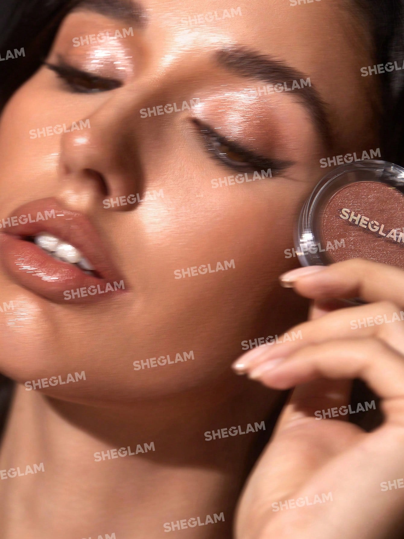 SHEGLAM Enigma Sparkly Eyeshadow-Treasure